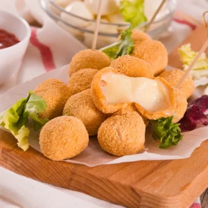 bolinho de queijo frito do brazukas